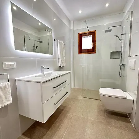 Yiouli Holiday home