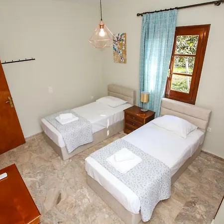 Yiouli Holiday home